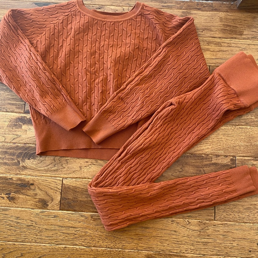 Daisy Rust Knit Set - Picture 2 of 2